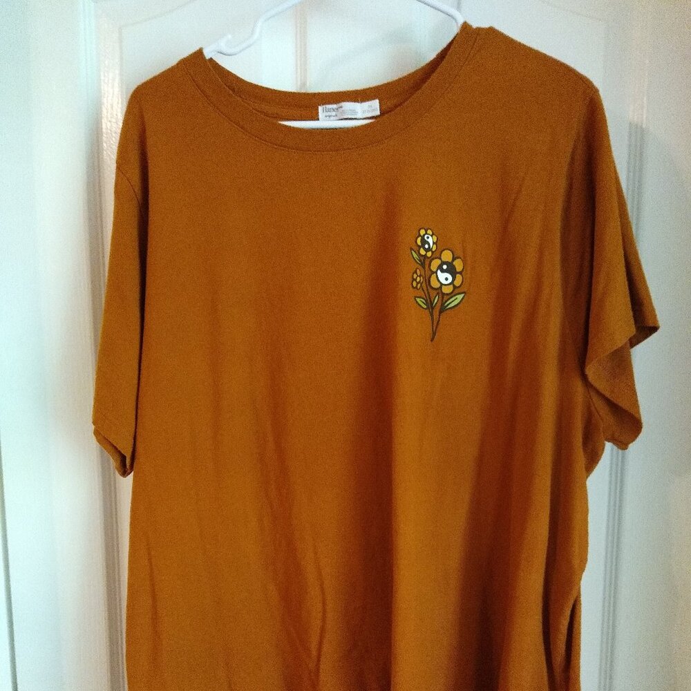 Graphic T-shirt with print on front and back